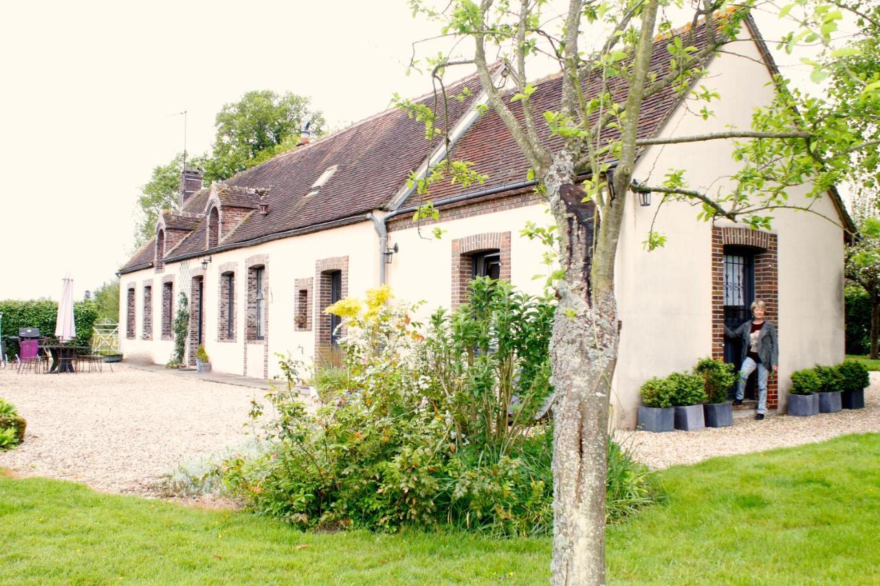 Bed and Breakfast La Pastorale La Puisaye Exteriér fotografie