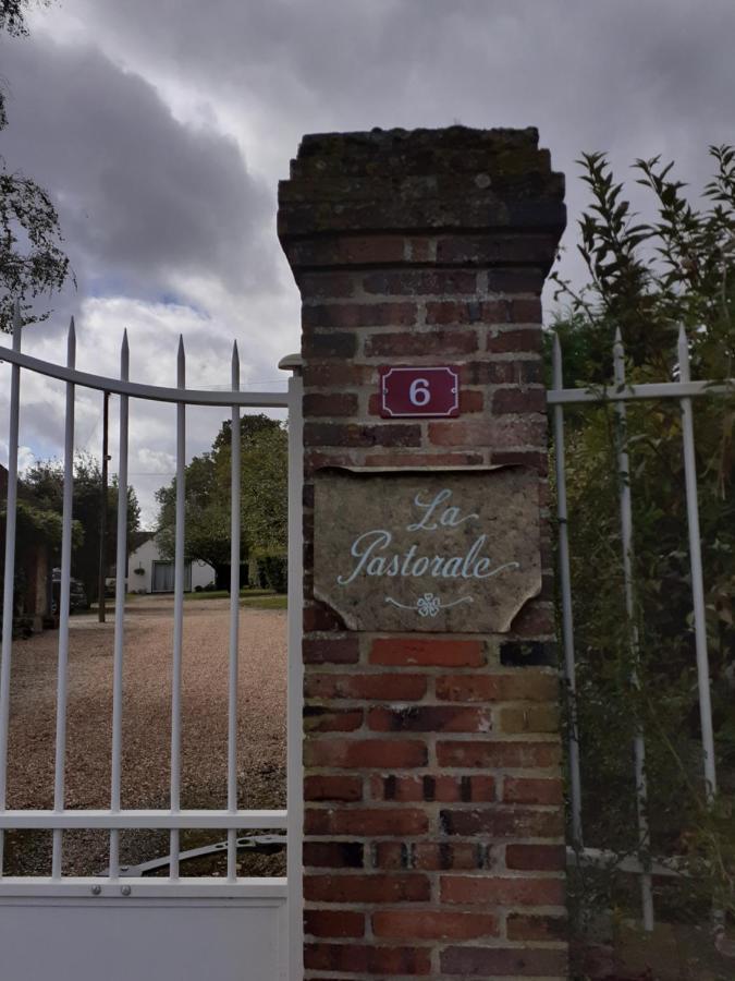 Bed and Breakfast La Pastorale La Puisaye Exteriér fotografie